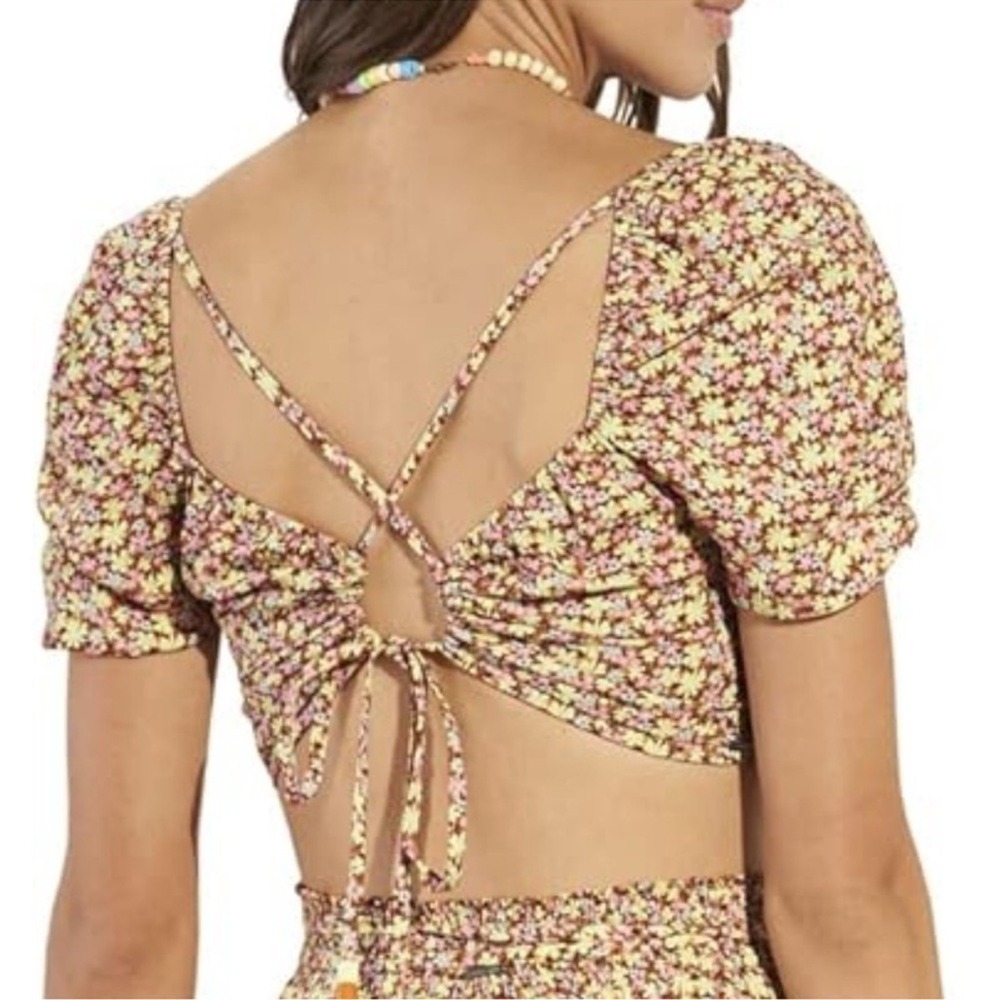 Maaji Radiant Meadow Riley Crop Top Floral Multicolor Yellow Pink Tan NWT Size L